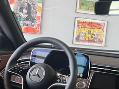 -奔驰北京极光星徽(四元桥店)