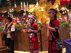 -老滇山寨•云南特色菜•地方菜•民族风情歌舞表演(金碧店)