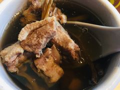 茶树菇炖老鸭-72街红烧排骨饭(海珠丽影广场店)