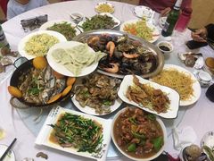 -宾朋海鲜特色美食餐厅·纯手工鲅鱼水饺(兴海路店)