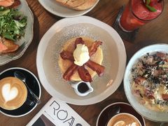 -ROAST coffee & eatery