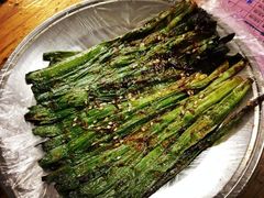 -亮亮烧烤(积玉桥总店)
