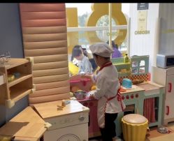 -奈尔宝·儿童乐园·亲子餐厅(华采天地店)