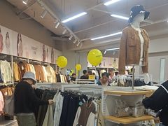 -BIGOFFS超级折扣(中街星汇广场店)