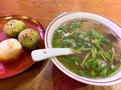 牛肉粉丝汤-鑫震源·苏式大虾生煎(山塘街店)