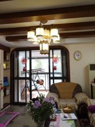 -杉惠素颜美妆皮肤管理中心