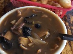 -逍遥镇刘相五胡辣汤豆沫馆(康复中街店)