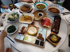 -梅花香里大酒店(郁金香路店)