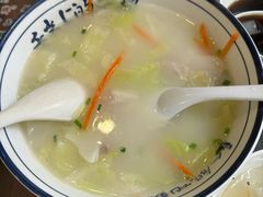 -长人馄饨铺(解放街店)