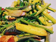 红菜苔炒腊肉-壹盏灯(惠农店)