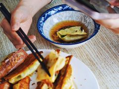 -一品鲜鱼锅贴(人民一路店)