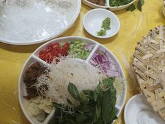 -官塘陈记鱼生·潮汕砂锅粥·牛肉火锅(潮枫路总店)