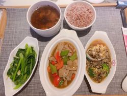 -爱妈月子会所(汕樟总店)