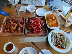 -隔壁老王·家常云南菜(花巷店)