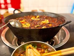 -鸿顺老铁锅美蛙鱼府(解放碑店)