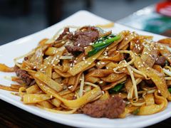 干炒牛河-南记食粥坊·宵夜大排档(莲花店)