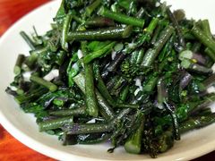 -芦茨金富饭庄·25年老字号·专做稻草鸡