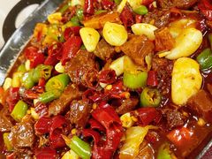 牛肉牛腩-佳佳麻辣烧菜馆