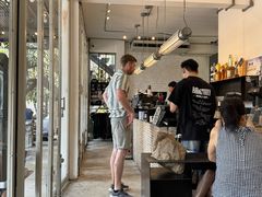 -Roast8ry Coffee Lab