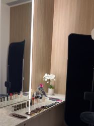 -AURAS璈然科技护肤中心