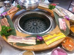烤肉呼啦圈-玄希浪漫厨房·韩料烤肉(湖滨银泰in77店)