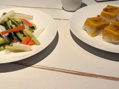 -阿瓦山寨·湘菜现炒·剁椒鱼头王(咸阳总店)