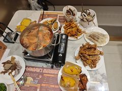 -金马门国际美食百汇(珞喻路店)
