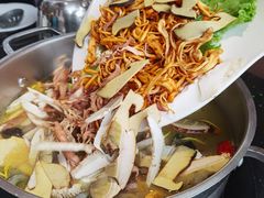 -野菌皇海景野生菌火锅(滨海大道店)