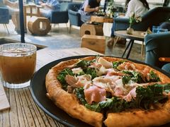 牛油果帕尔马生火腿披萨-O'mills Sourdough Bakery&Bistro(永嘉路店)