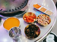 -玄希浪漫厨房·韩料烤肉(湖滨银泰in77店)