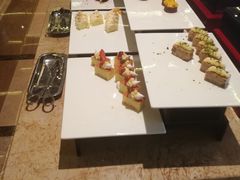 -大中华希尔顿酒店-念自助餐·嗨啤·小龙虾