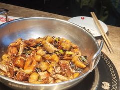 -七欣天香辣蟹火锅(上海银亿滨江店)