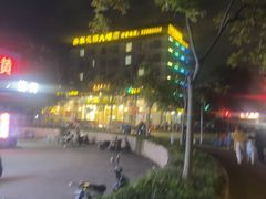 -齐家花园大酒店·本帮菜(宝山店)