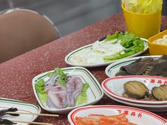 -四囍码头海鲜烧烤自助火锅(外滩南京东路悦荟广场店)