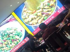 -川流不息·地道川菜·小龙虾(松东路店)