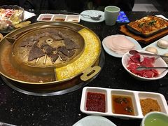 -猪啊牛呀羊啊铜盘烤肉(正大广场店)