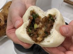 -李与白包子铺(桐梓林店)