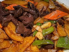 -红东阁东北菜烤肉酒馆(CROSS万象汇店)