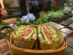 -萤火虫咖啡(砖著店)