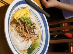 -霸蛮湖南菜·牛肉粉(荣京西街店)