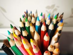 -三原色美术用品专营店(亿达新世界店)