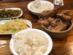 -万和春排骨砂锅米饭(湖北路店)