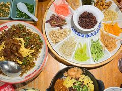 -怪噜范·老贵阳街头名小吃(鸿通城店)