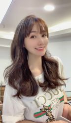 -东秀护肤造型
