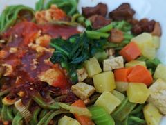 -秦君宝手擀菠菜面(金花路店)