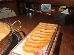 -花菇朵·云山雀 ll 野生菌锅·野果酸汤·精品滇菜(万柳店)