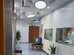 -圣贝口腔(海淀店)