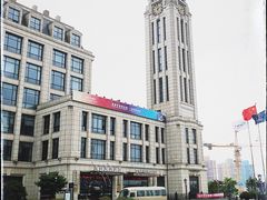 -零点广场-停车场