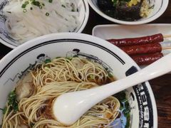 -黑白电视长沙小吃(悦汇城店)