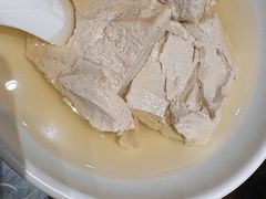 -土砂锅生态山庄·非遗砂锅雅鱼